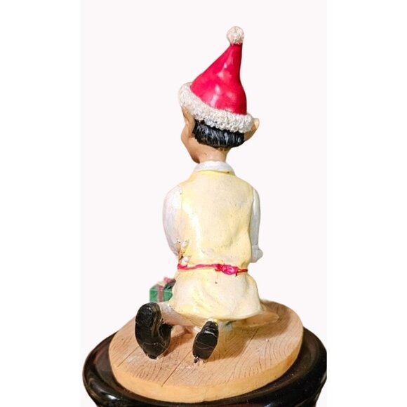 Santa’s Helper Limited Edition Christmas Figurine Car Truck Toy Maker Elf - Picture 4 of 5